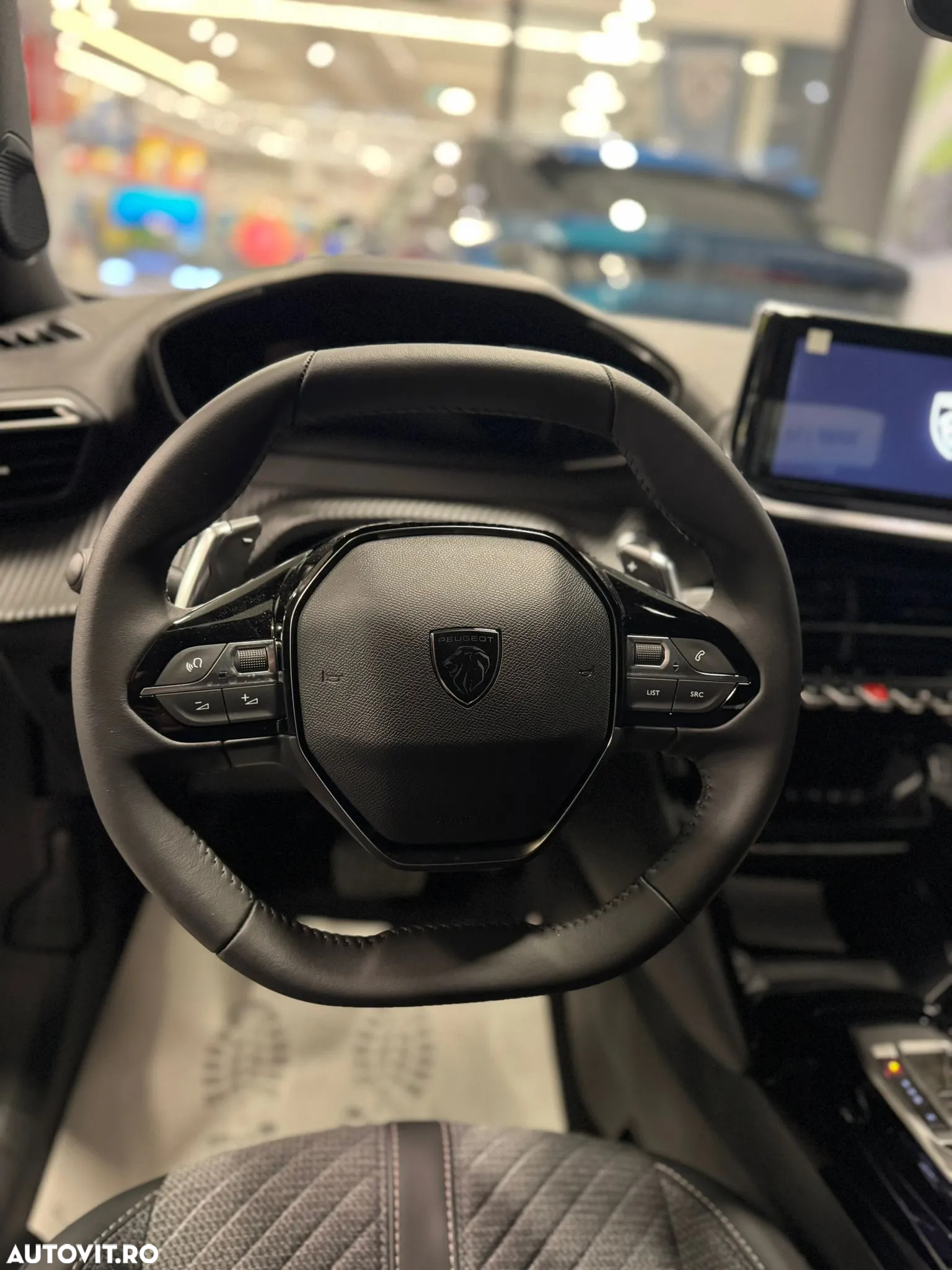 Peugeot 2008 1.2L 136 e-DCS6 MHEV Allure - 7