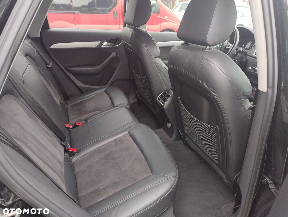 Audi Q3 2.0 TDI Quattro sport - 13