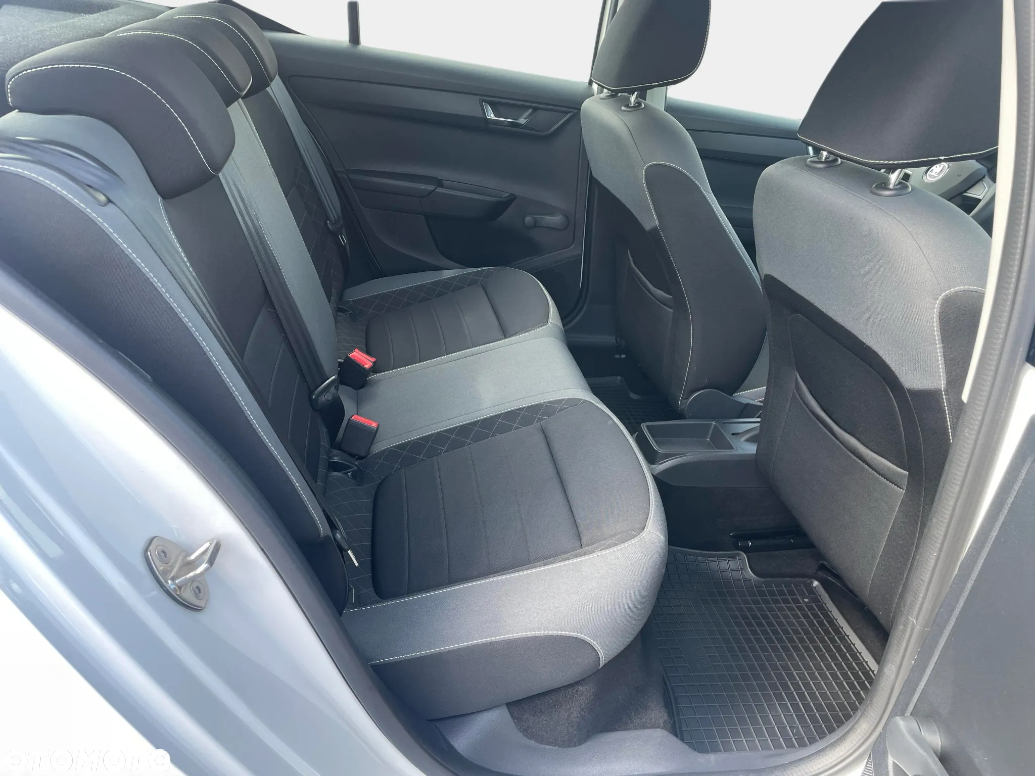 Skoda Fabia 1.0 TSI Ambition - 13