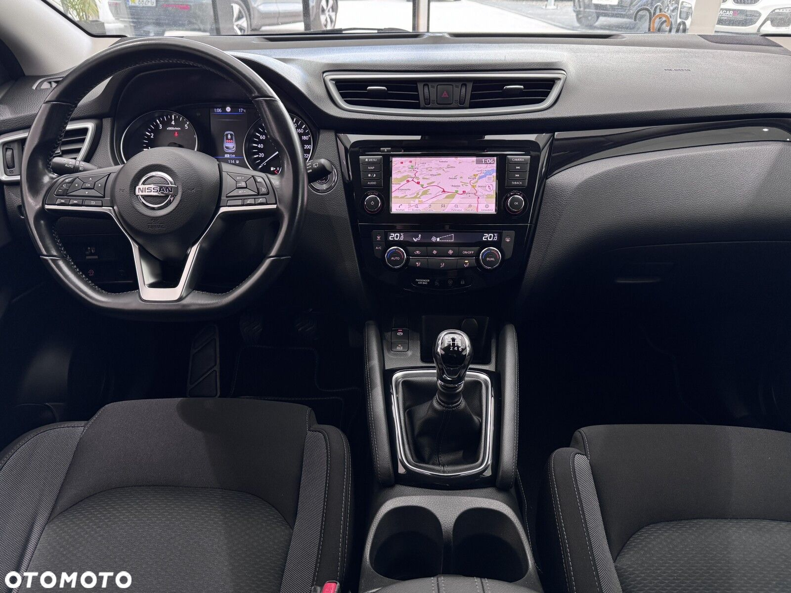 Nissan Qashqai 1.3 DIG-T N-Connecta - 14