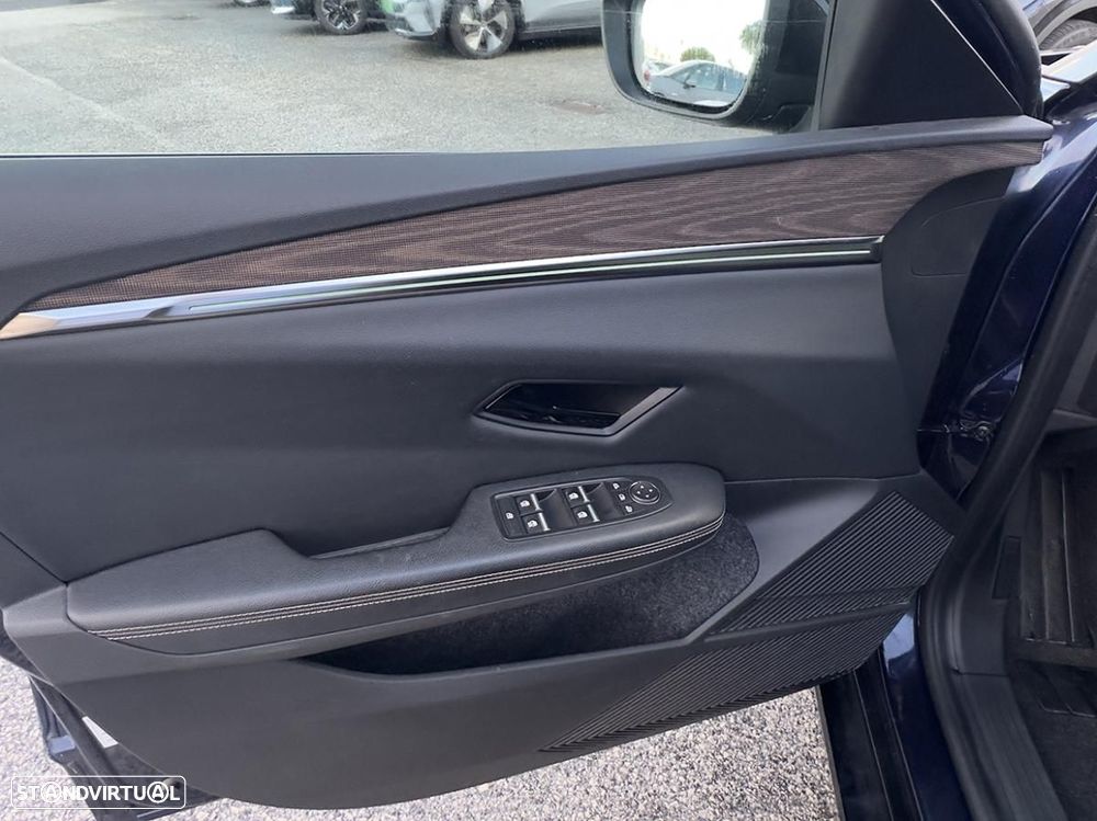 Renault Mégane E-Tech EV60 Iconic Autonomia Comfort CA7 - 13