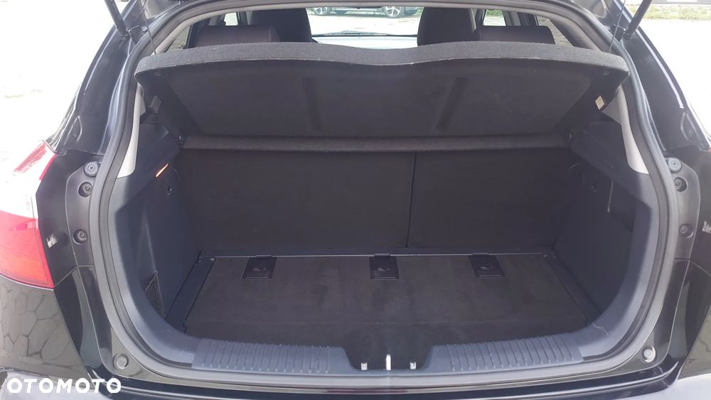 Kia Rio 1.2 Dream Team Edition - 22