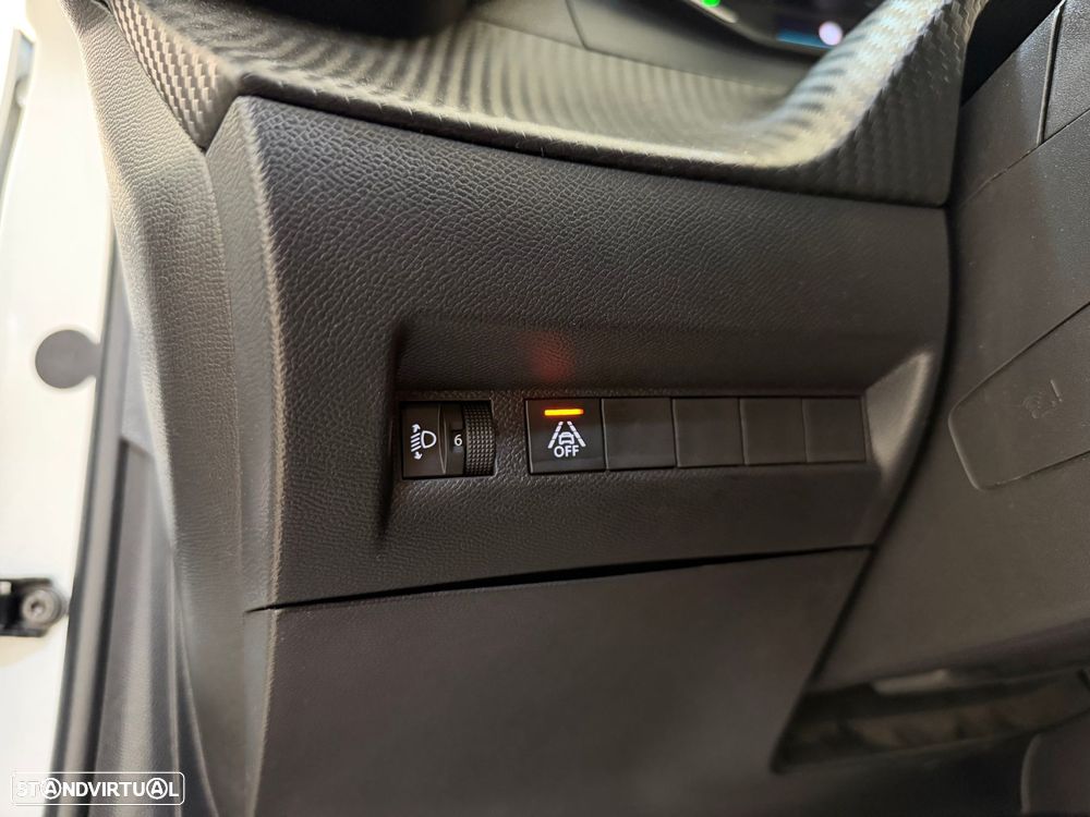 Peugeot e-208 50 kWh Active Pack - 16