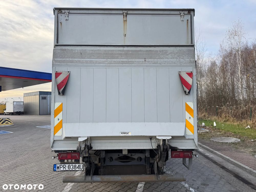 Mercedes-Benz ATEGO - 7