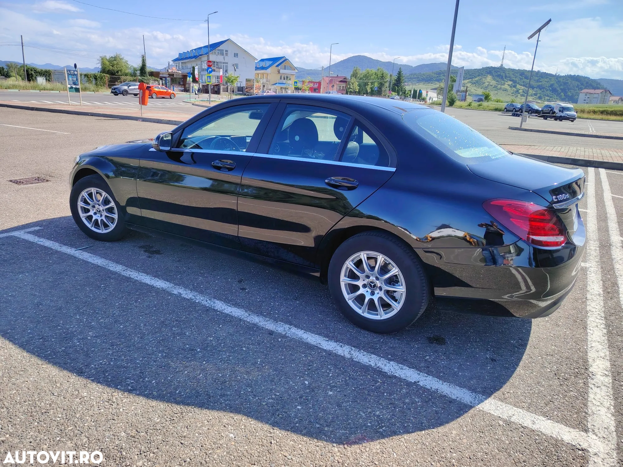 Mercedes-Benz C - 9