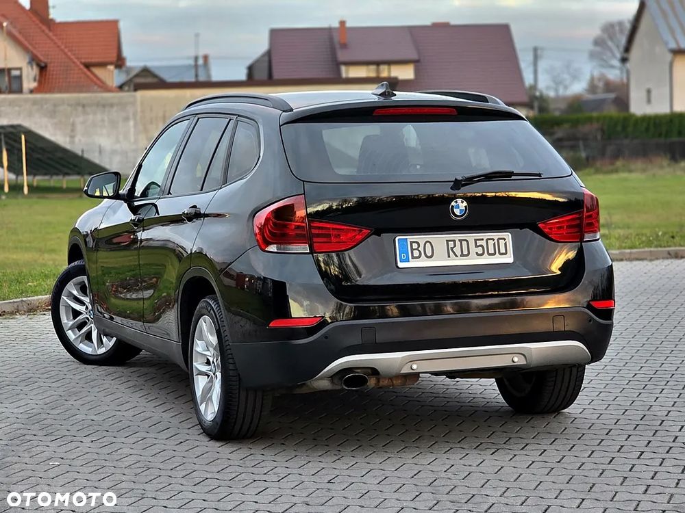 BMW X1 sDrive18i - 17