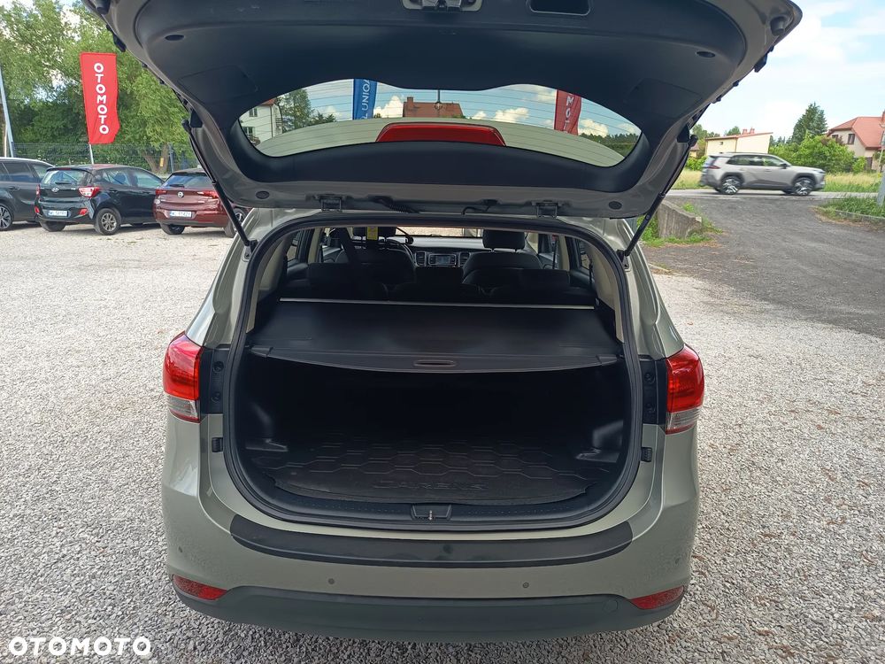 Kia Carens 1.6 GDI Dream-Team Edition - 34
