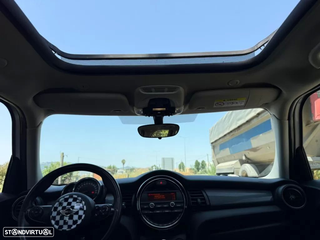 MINI 5 Portas Cooper D - 10