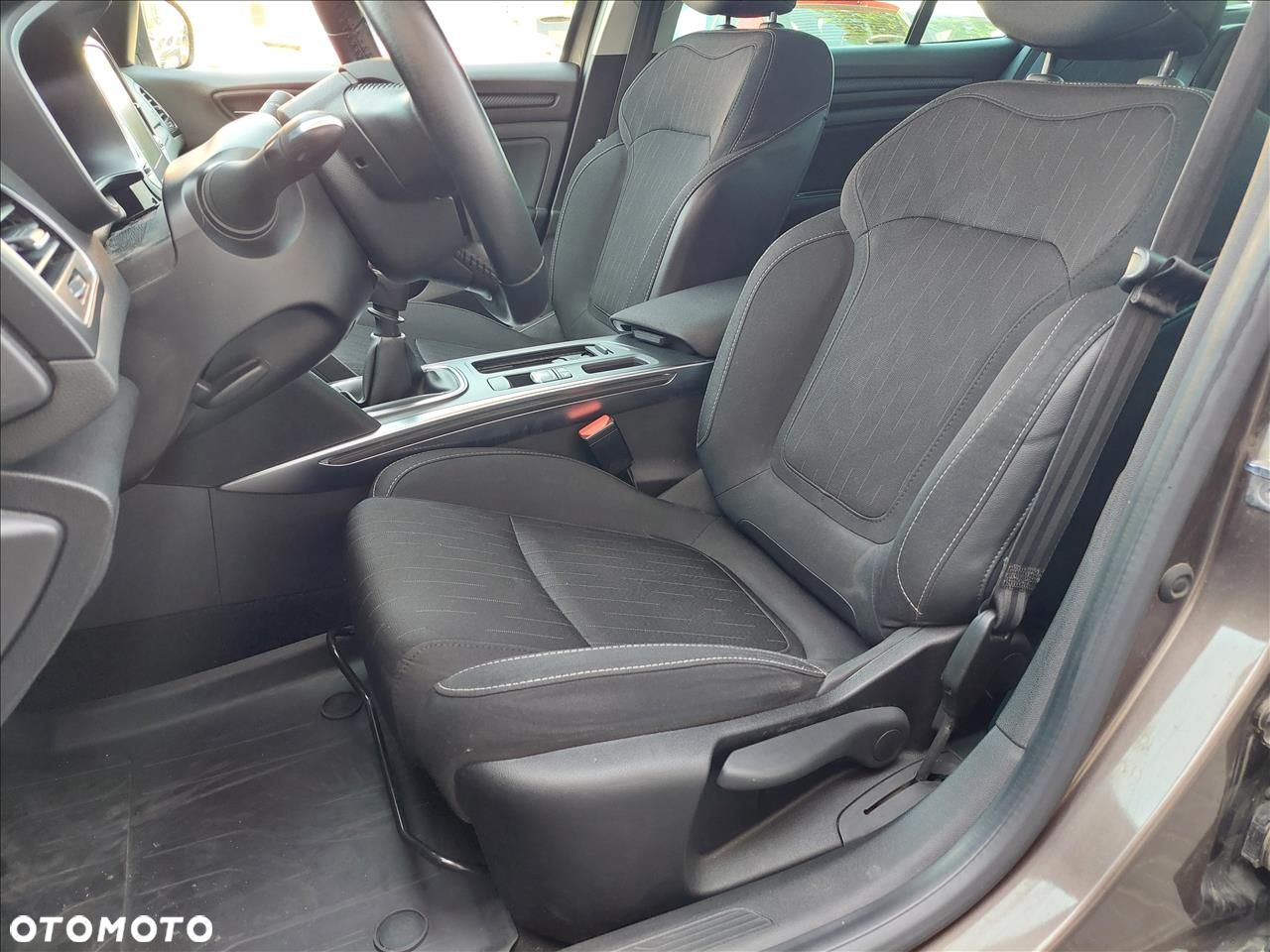 Renault Megane 1.3 TCe FAP Limited - 5