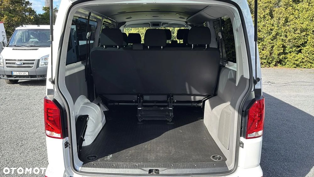 Volkswagen Transporter - 9