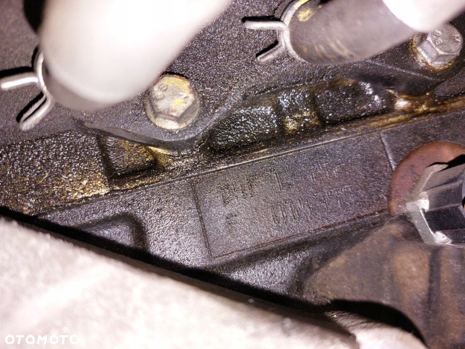 SILNIK RENAULT CLIO 1,2 D4F 742 - 9