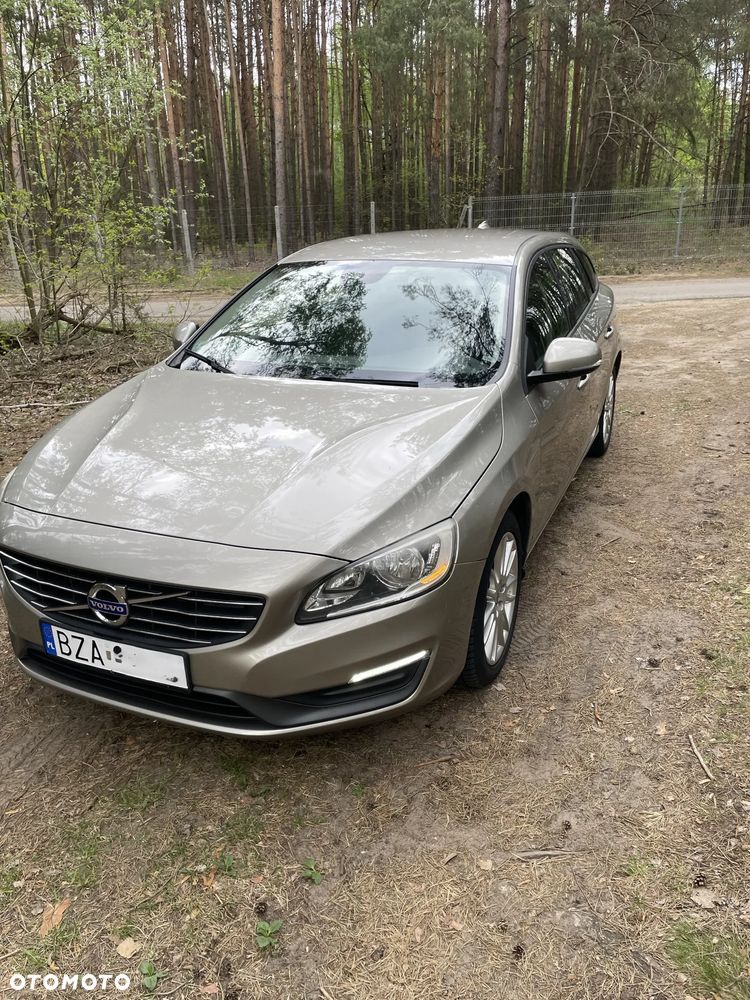 Volvo V60 D2 Edition - 6