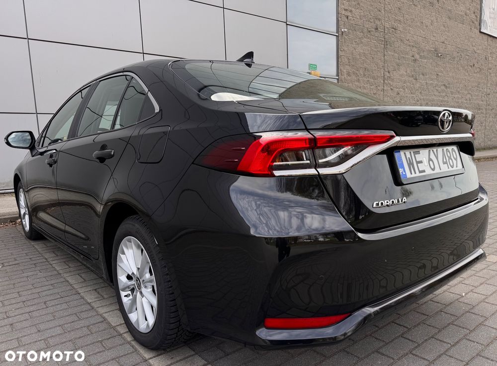Toyota Corolla 1.5 Comfort - 11