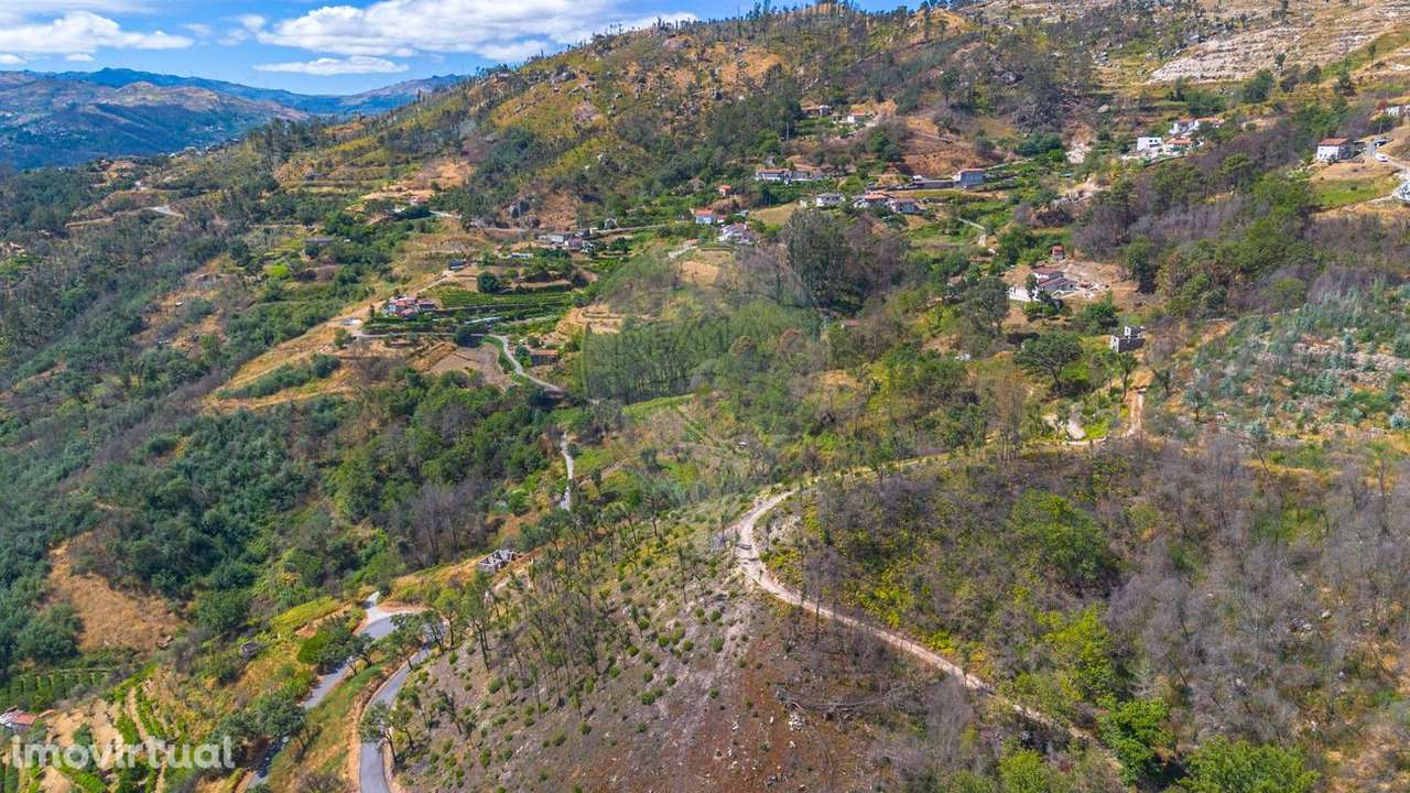 Moradia T2 para venda - Grande imagem: 2/15