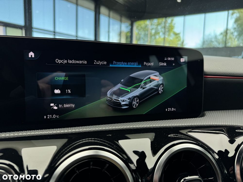 Mercedes-Benz Klasa A 250 E AMG Line 8G-DCT - 33