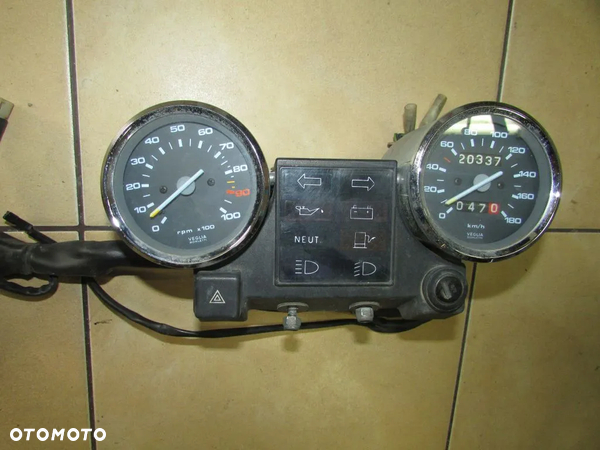 Moto Guzzi V35 Florida licznik zegary