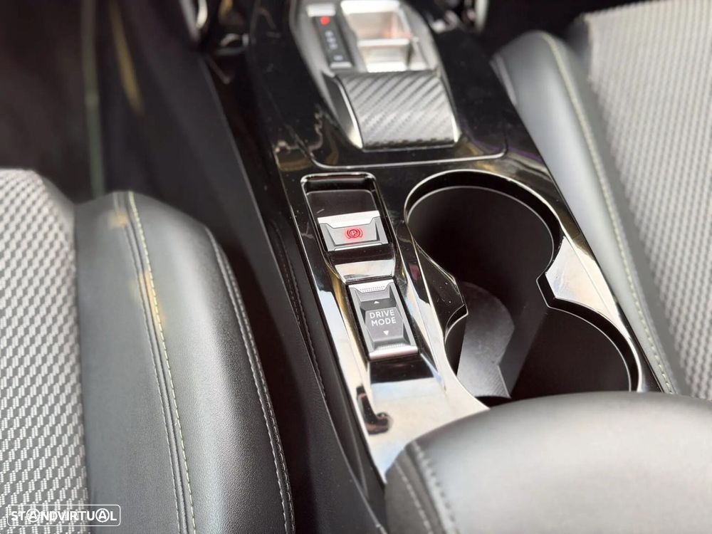 Peugeot 2008 1.2 PureTech GT Pack EAT8 - 21