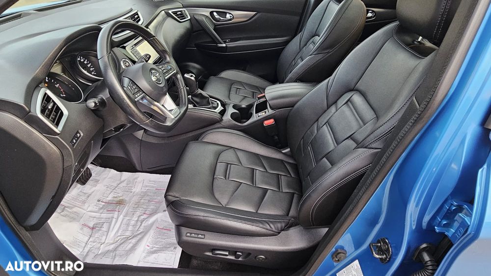 Nissan Qashqai 1.6 DCI Xtronic TEKNA - 9