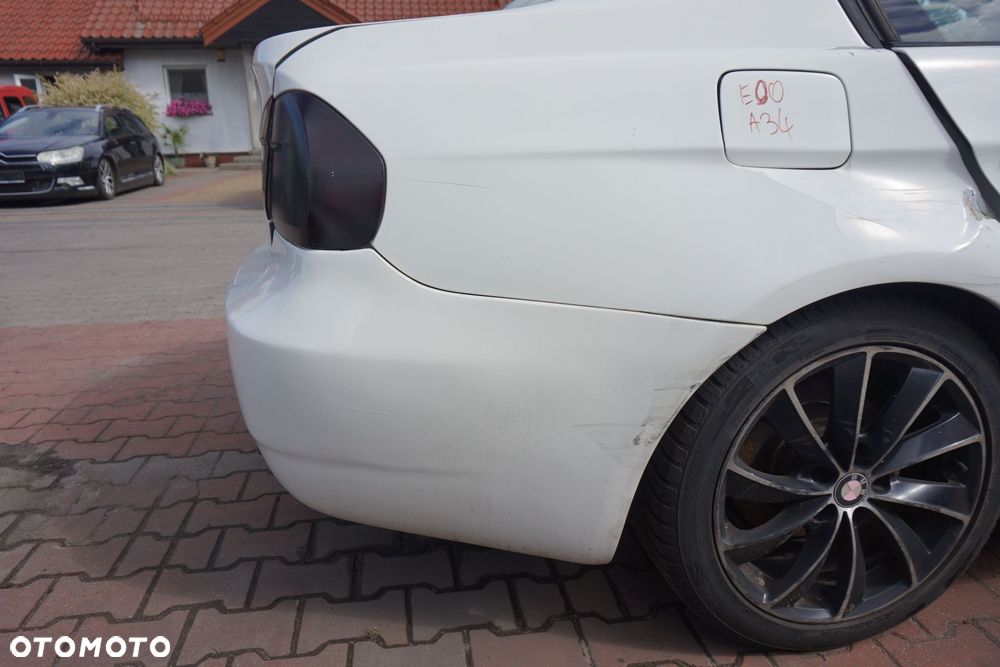 ZDERZAK TYLNY 3 E90 SEDAN A34 M-PAKIET BIAŁY BMW 2004-2008 - 3