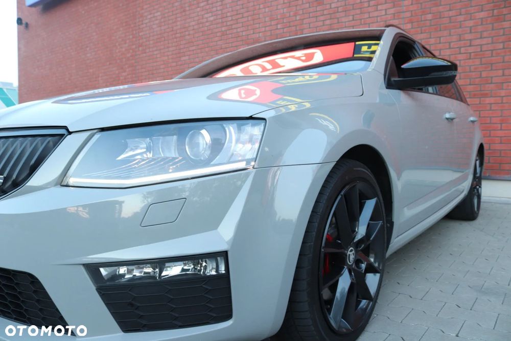 Skoda Octavia 2.0 TDI RS Challenge DSG - 9