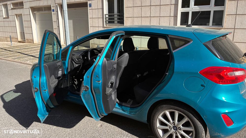 Ford Fiesta 1.0 EcoBoost Titanium - 19