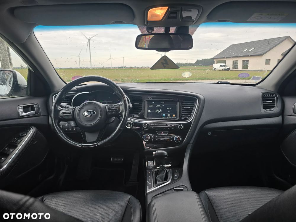 Kia Optima - 14
