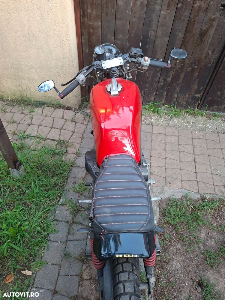 Honda CB 400F - 7