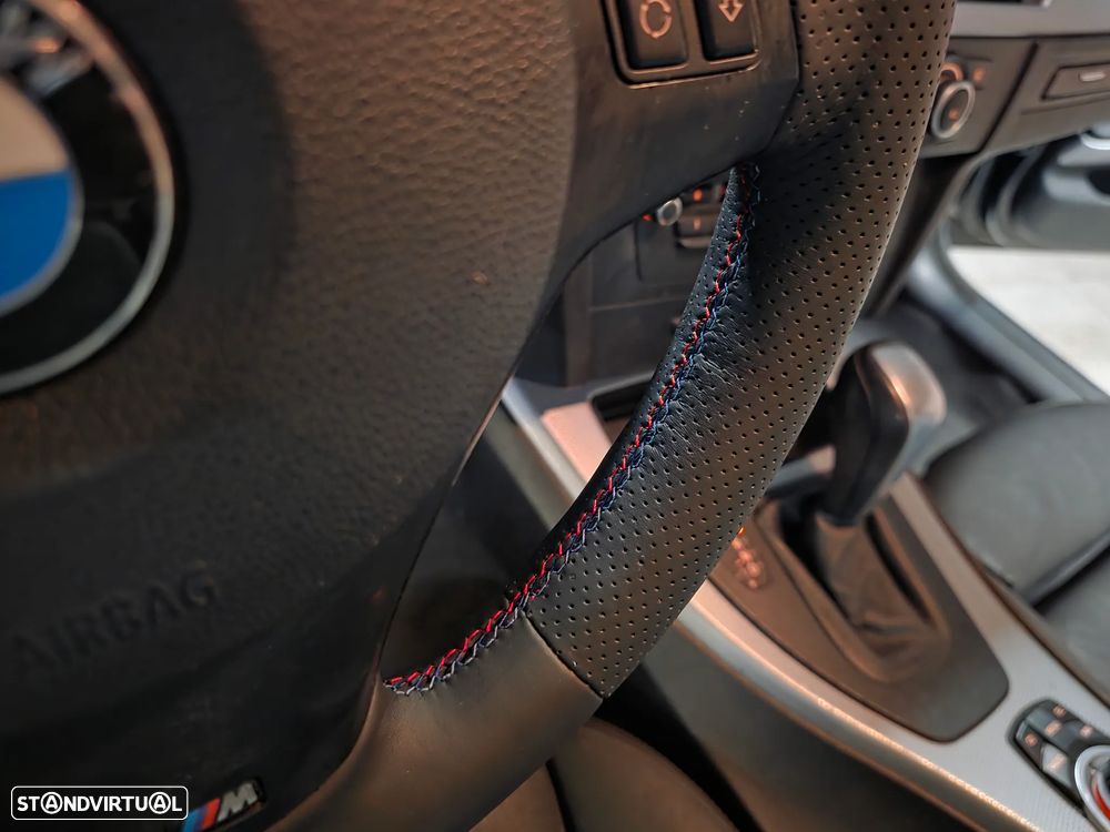 BMW 320 d Navigation Auto - 19