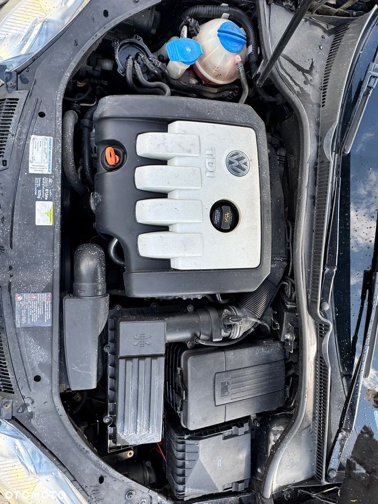 Volkswagen Golf 2.0 TDI Sportline - 17