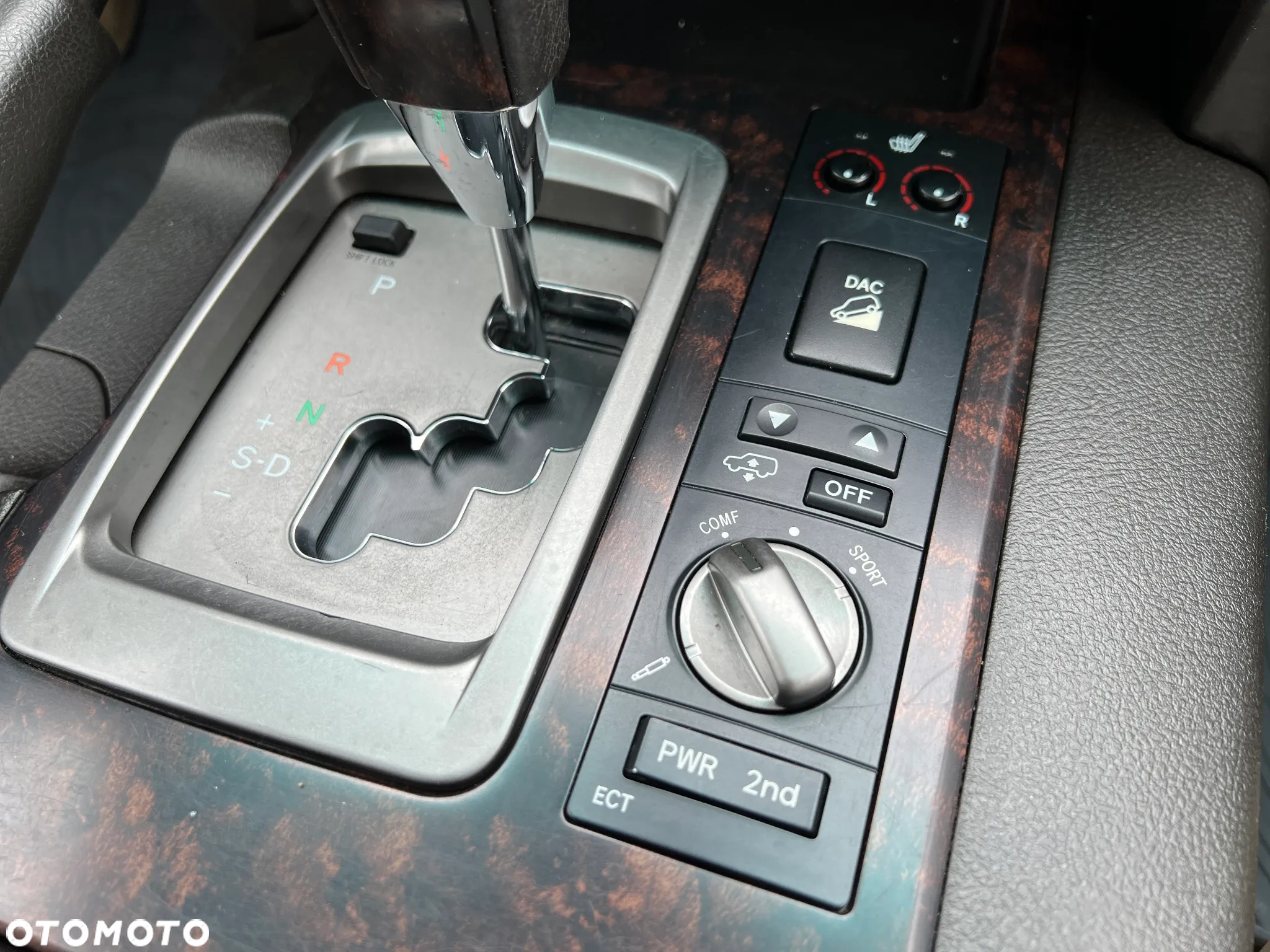Toyota Land Cruiser V8 D-4D Automatik Executive - 24