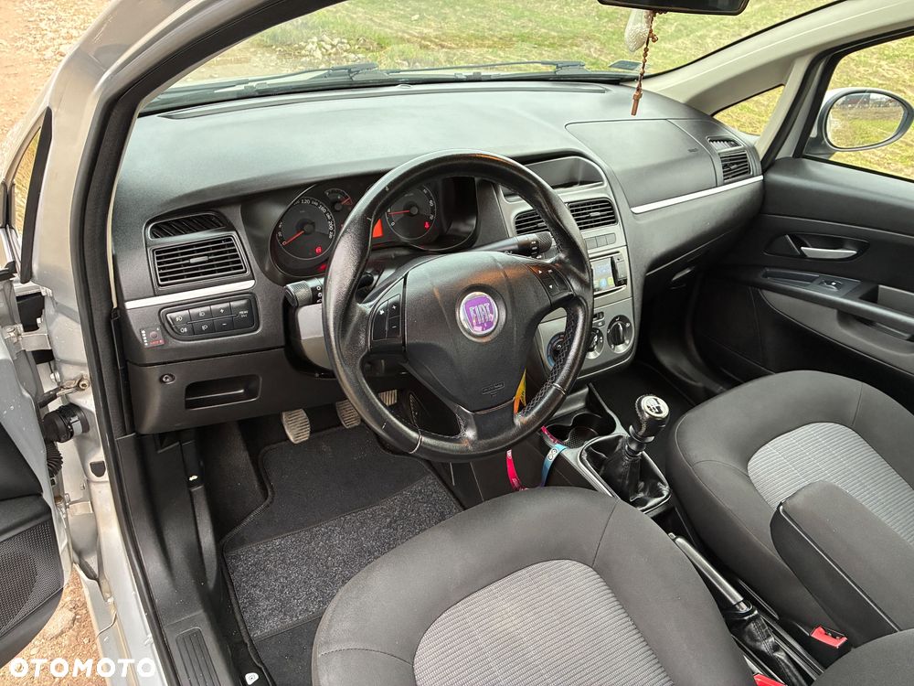 Fiat Linea 1.4 Dynamic - 25