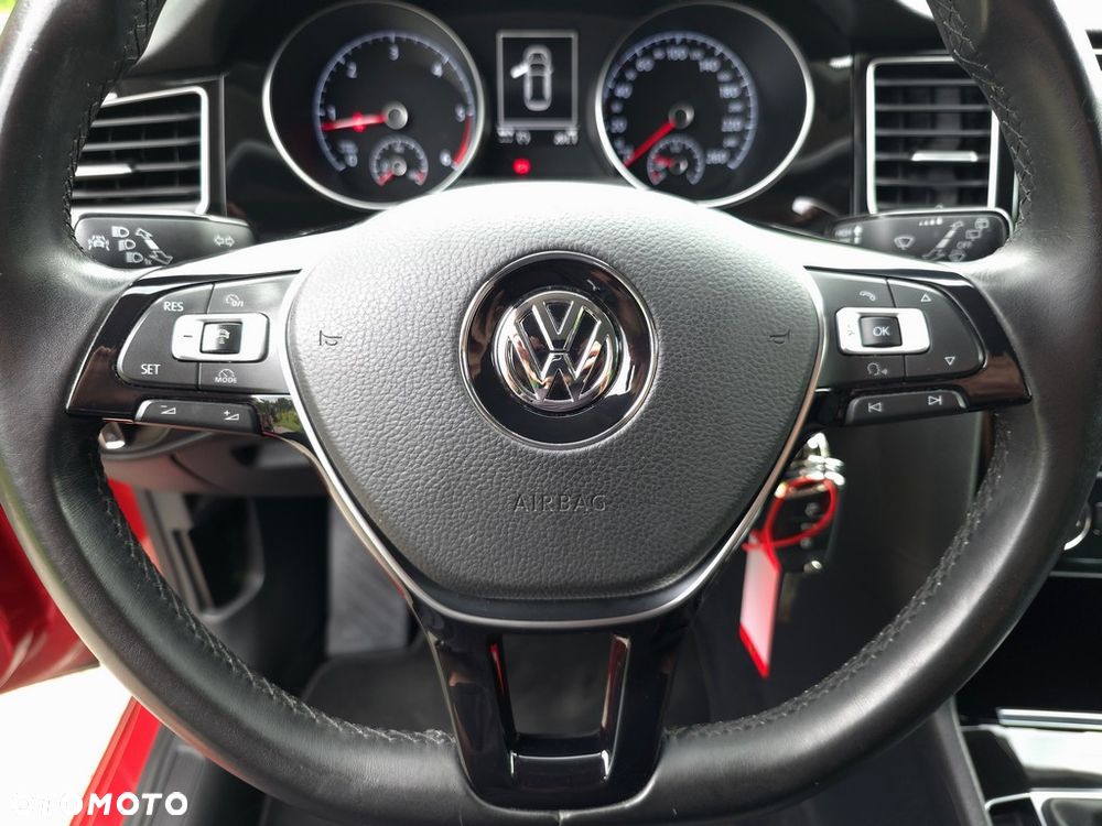 Volkswagen Golf Sportsvan - 21