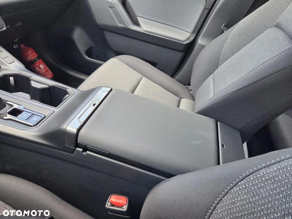 Toyota RAV4 2.5 Hybrid Dynamic Force Comfort 4x2 e-CVT - 12