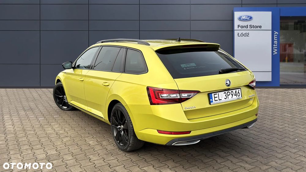 Skoda Superb 2.0 TDI SCR 4x4 Sportline DSG - 3