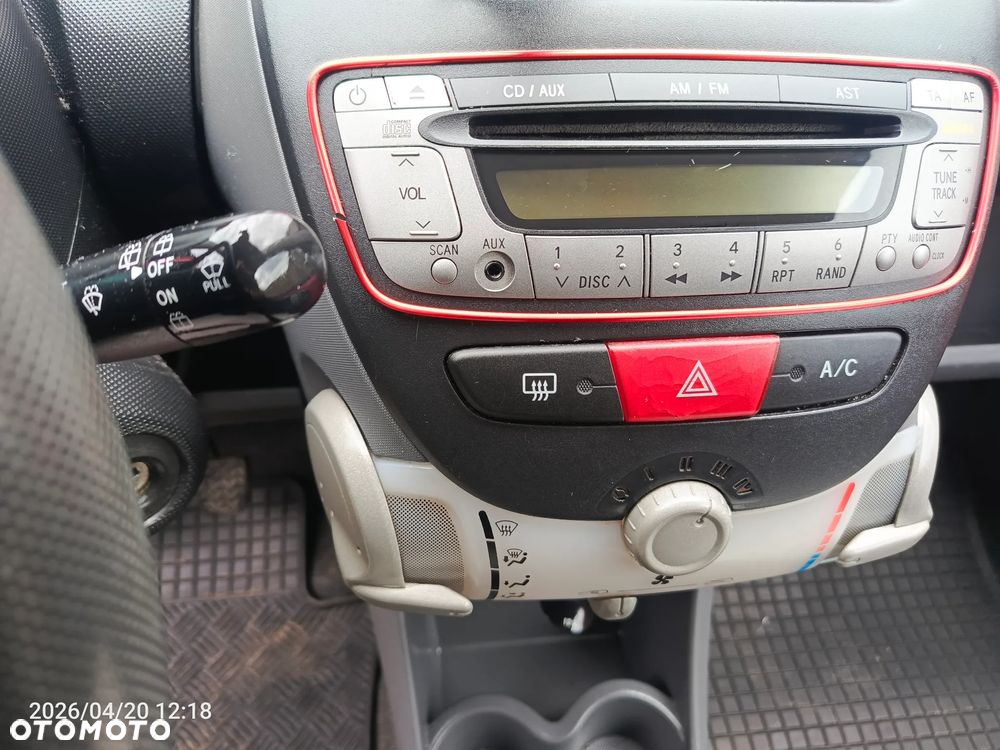 Toyota Aygo Standard - 28