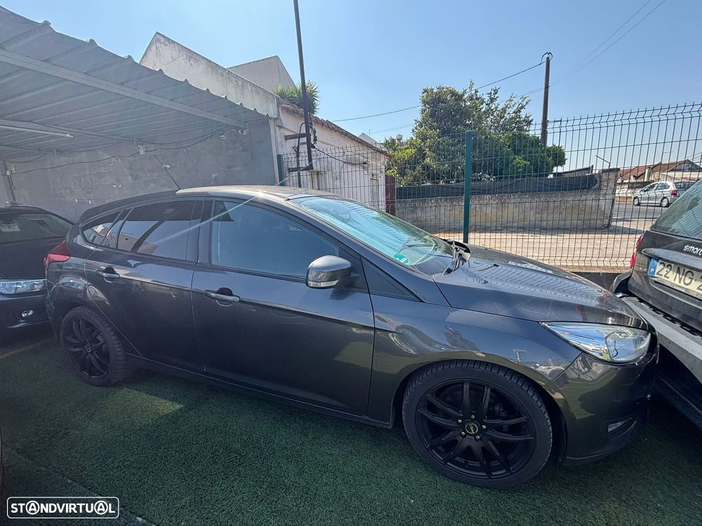 Ford Focus 1.0 EcoBoost S&S - 4