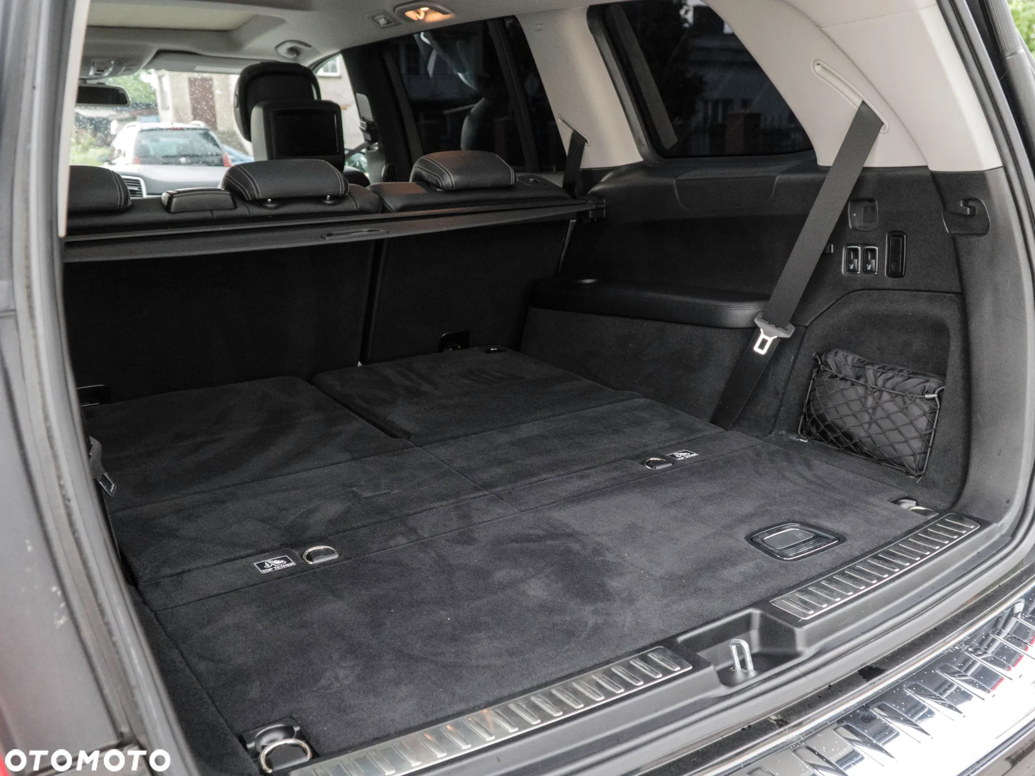 Mercedes-Benz GL 500 4-Matic - 23
