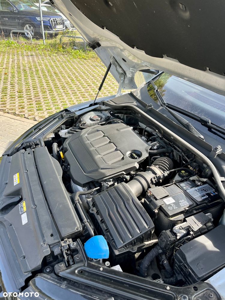 Skoda Octavia 2.0 TDI RS DSG - 17