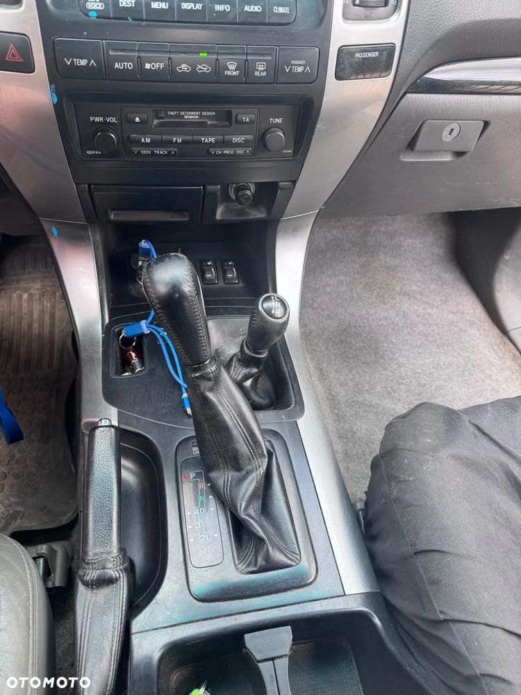 Toyota Land Cruiser 3.0 D Luna - 3
