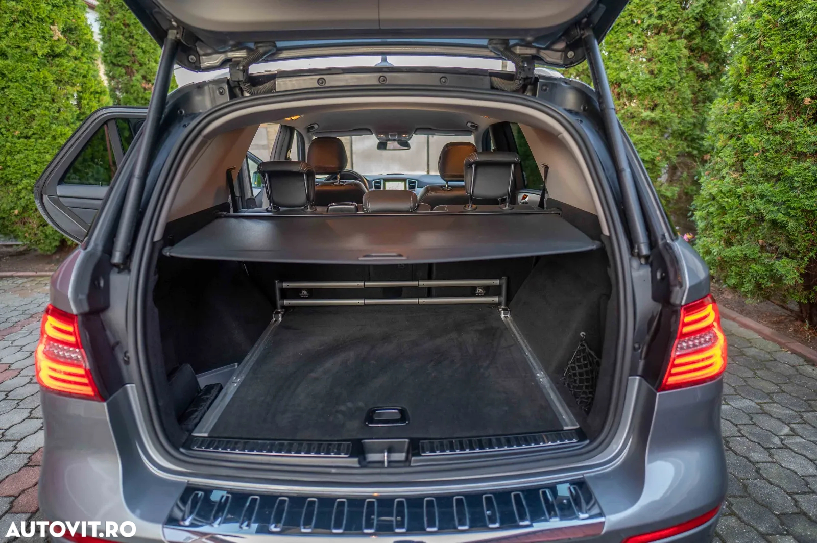 Mercedes-Benz ML 350 BlueTec 4MATIC Aut - 11
