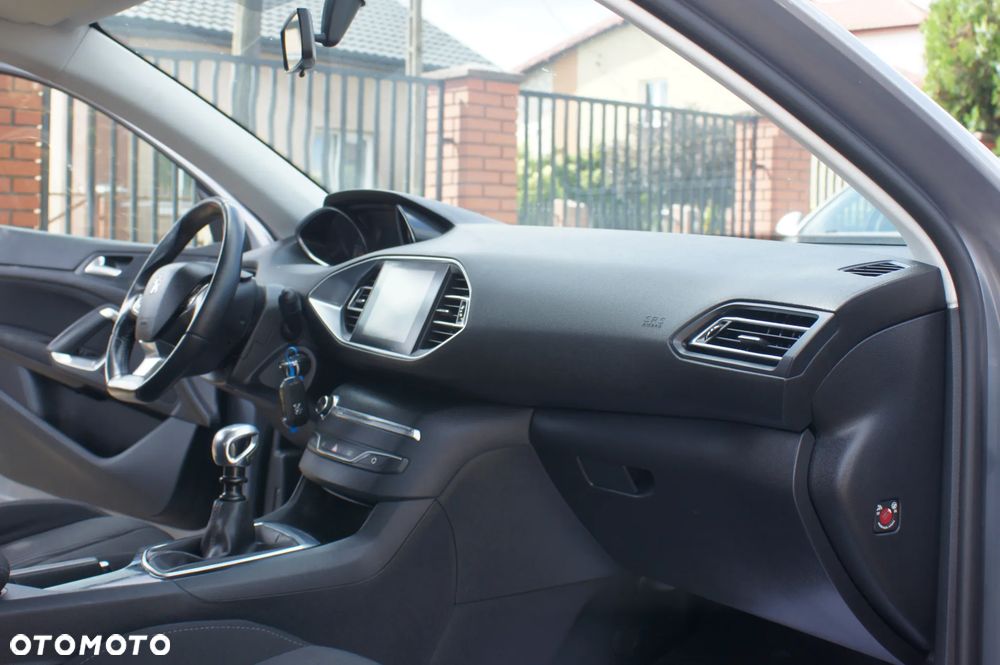 Peugeot 308 BlueHDi 120 Stop & Start Business-Line - 25