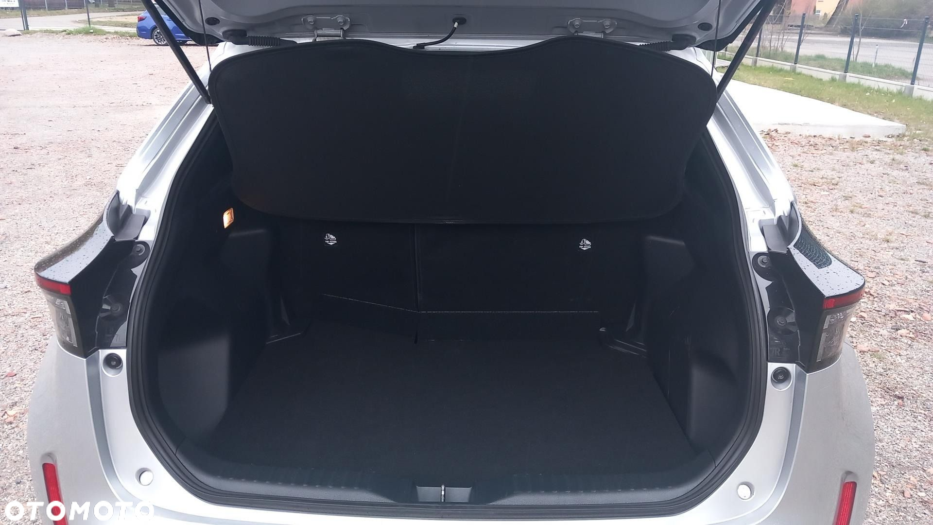 Toyota Yaris Cross - 13
