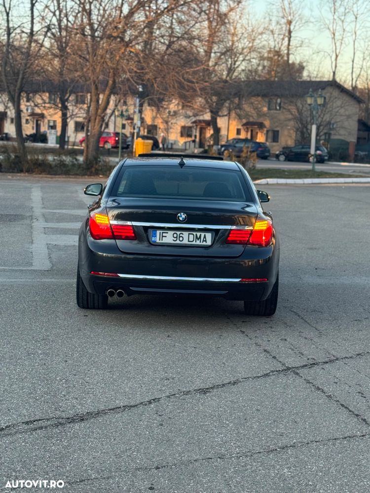 BMW Seria 7 730d xDrive - 5