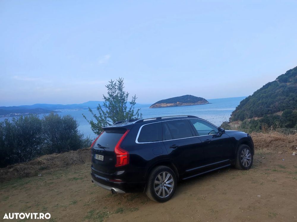 Volvo XC 90 D5 AWD Momentum - 8