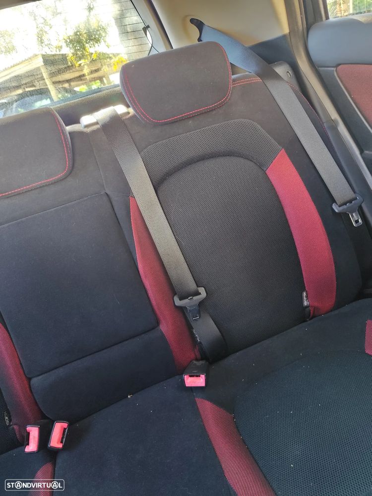 Fiat Bravo 1.9 M-Jet Sport - 2