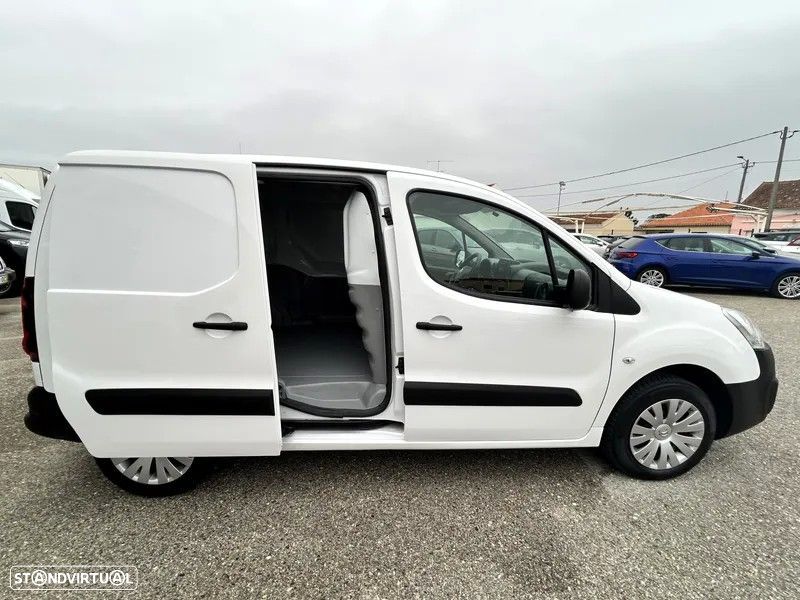Citroën Berlingo 1.6 BLUEHDI ISOTERMICA - 21