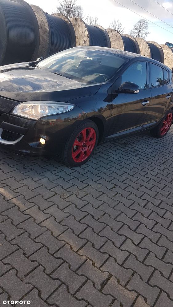 Renault Megane TCe 130 BOSE Edition - 4