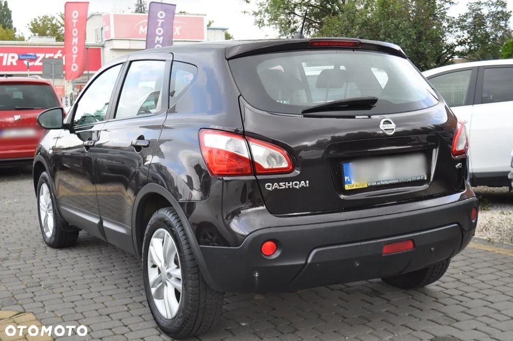 Nissan Qashqai - 11