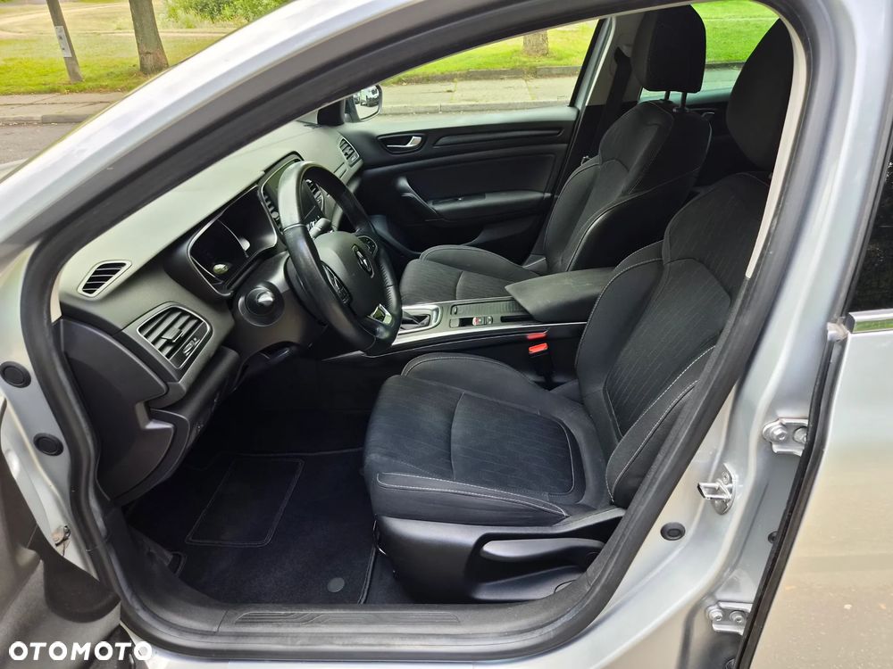 Renault Megane - 11