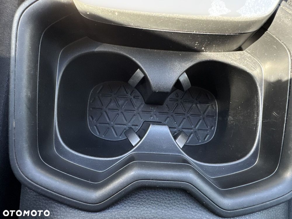 Toyota RAV4 2.5 Hybrid Comfort 4x2 - 23